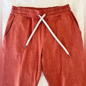 Vuori cinnamon heather joggers